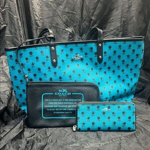Coach Badlands Bag Set - Tote and Wallet